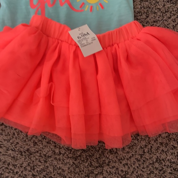 NWT adorable 2 piece onesie and tutu set 💕 - Picture 3 of 4
